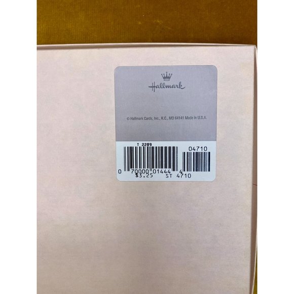 HALLMARK STATIONERY PINK - NIB - Pale Pink - Blush Pink Paper - 6 1/4" x 8 1/2" - Picture 3 of 6